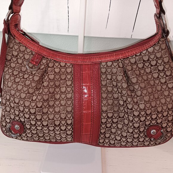 💥 LIKE NEW💥GORGEOUS BRIGHTON RED LEATHER BROWN SIGNATURE CANVAS HOBO BAG - Picture 2 of 8